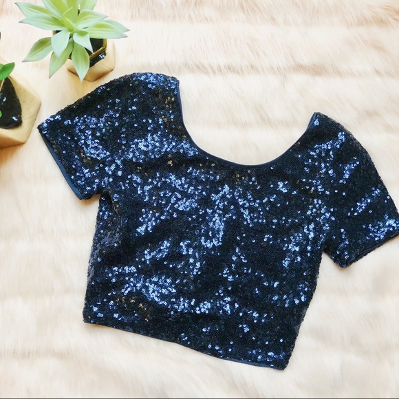 Forever 21 Tops - Forever21 Sequin Crop Top